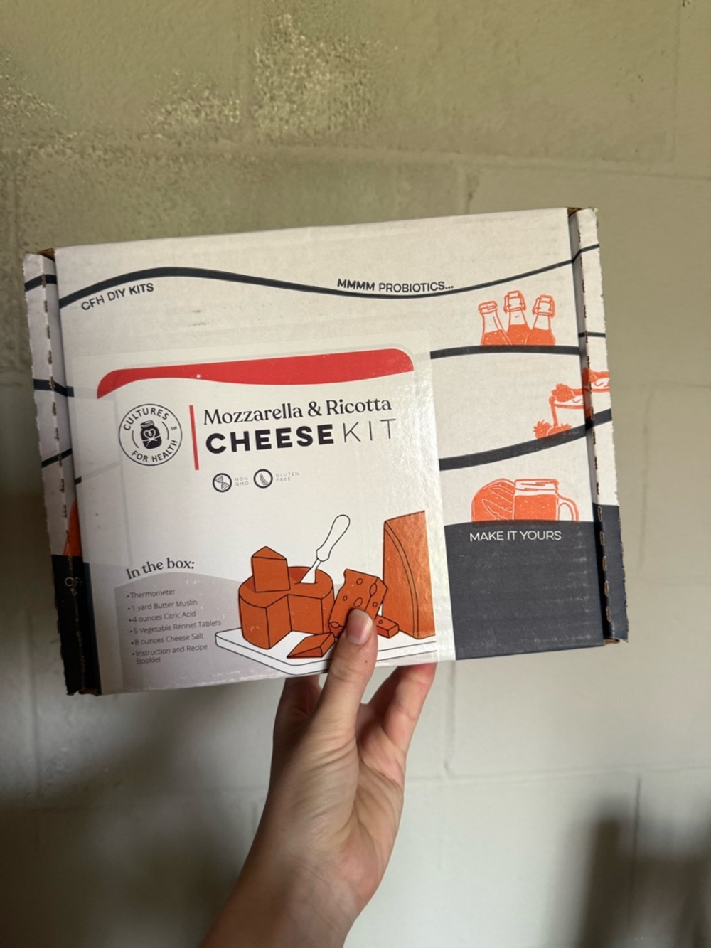 Mozzarella & Ricotta Cheese Kit - White and Orange Box